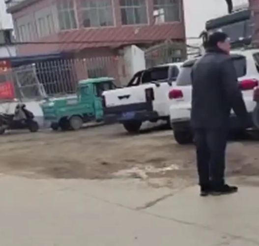概念股批量涨停！12万亿赛道彻底爆发？